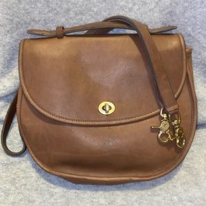 Vintage Large Coach Plaza in Putty (Taupe)